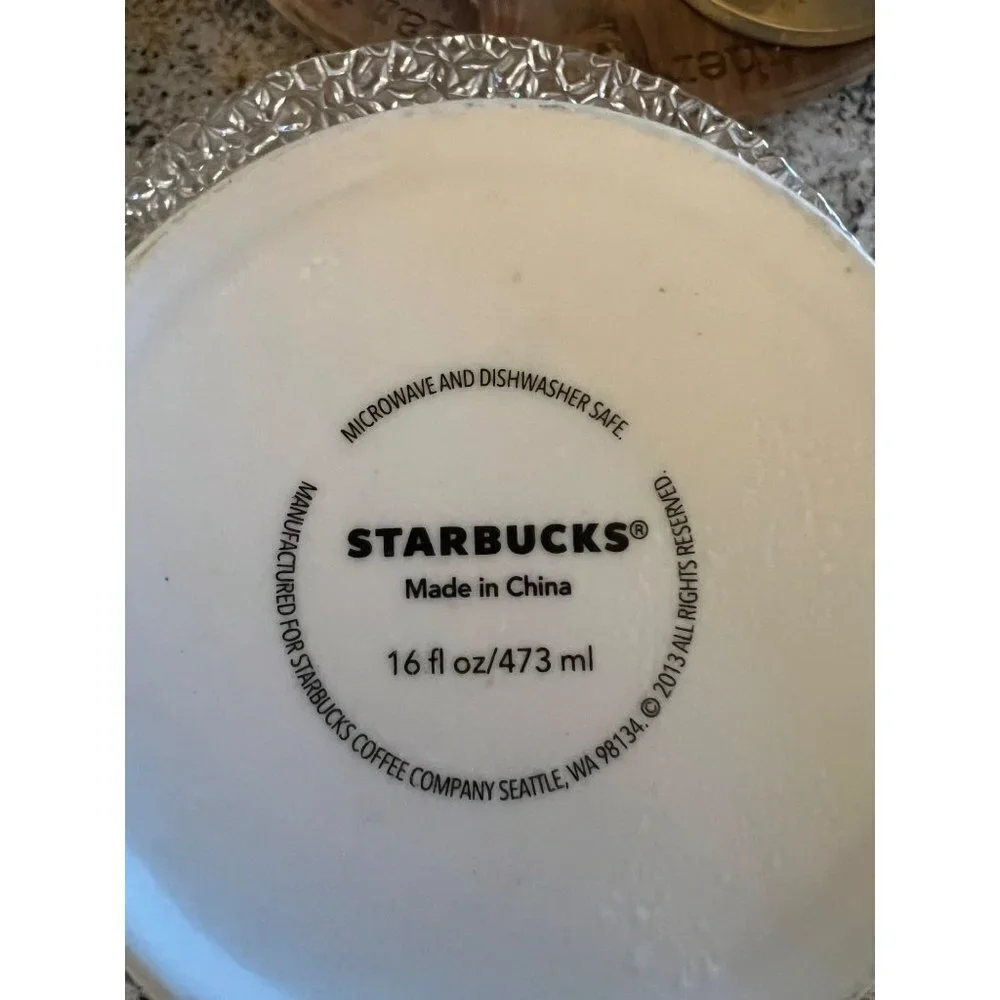 Starbucks 2013 China Red White Dragon 16oz